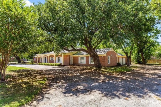 722 SUNSET DRIVE, Burkburnett, TX 76354