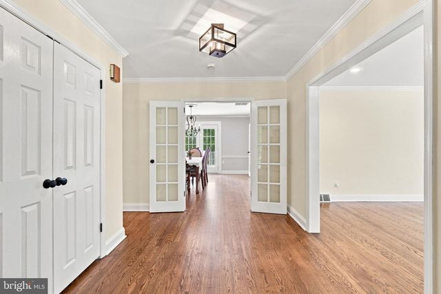 905 NEWTOWN RD, Devon, PA 19333