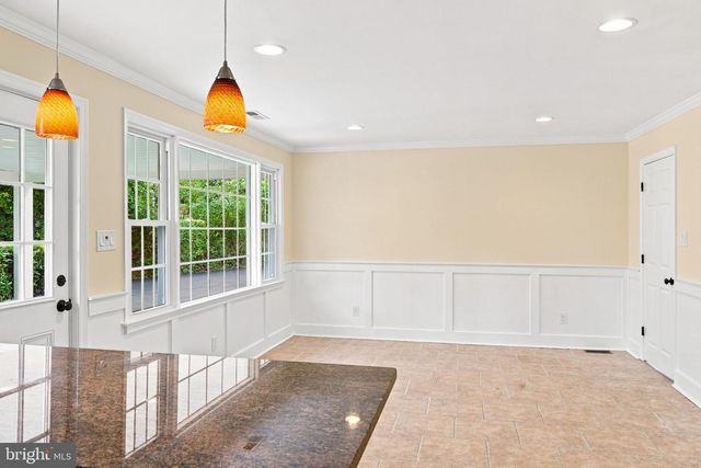 905 NEWTOWN RD, Devon, PA 19333