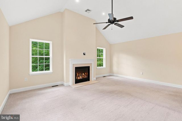 905 NEWTOWN RD, Devon, PA 19333
