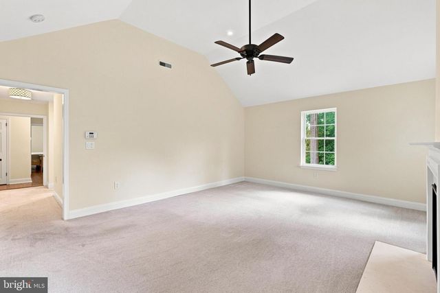 905 NEWTOWN RD, Devon, PA 19333
