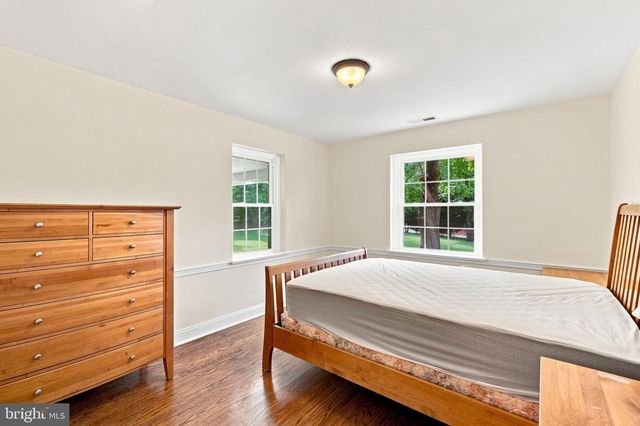 905 NEWTOWN RD, Devon, PA 19333