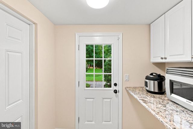 905 NEWTOWN RD, Devon, PA 19333