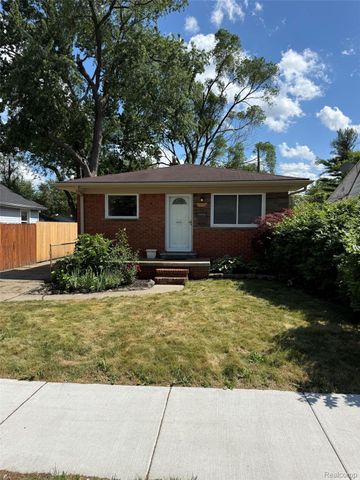 1512 E Jarvis Avenue, Hazel Park, MI 48030