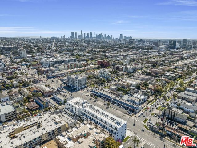 3977 Beverly Boulevard 416, Los Angeles, CA 90004