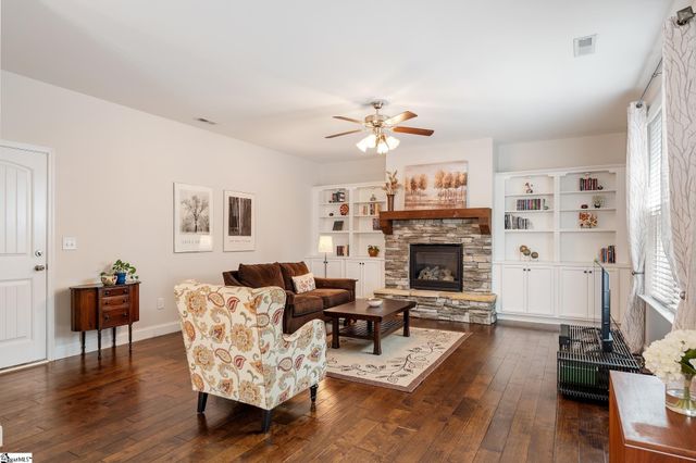 21 Julesking Court, Greenville, SC 29609