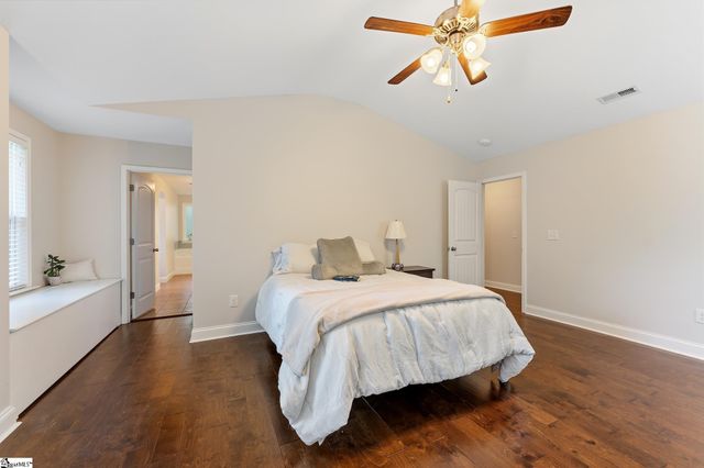 21 Julesking Court, Greenville, SC 29609