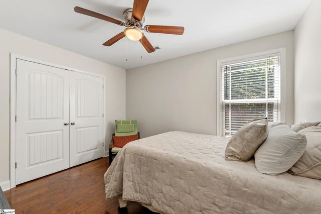 21 Julesking Court, Greenville, SC 29609