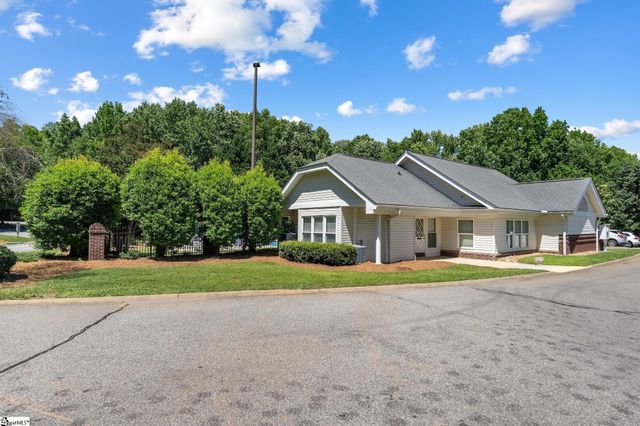 21 Julesking Court, Greenville, SC 29609