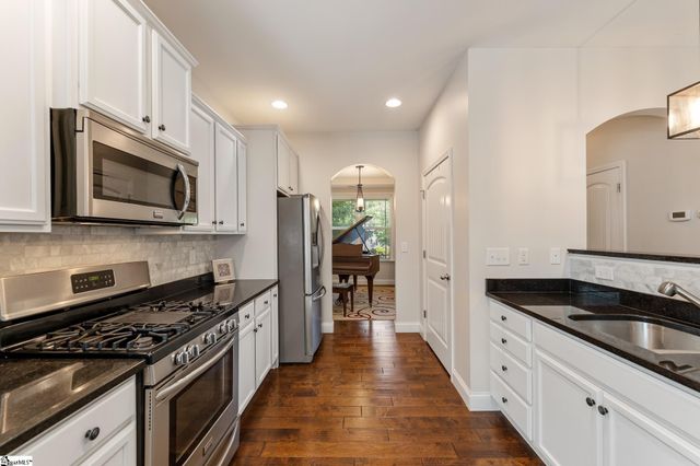 21 Julesking Court, Greenville, SC 29609