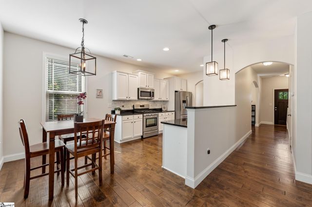 21 Julesking Court, Greenville, SC 29609