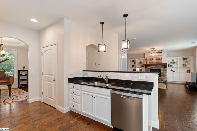 21 Julesking Court, Greenville, SC 29609