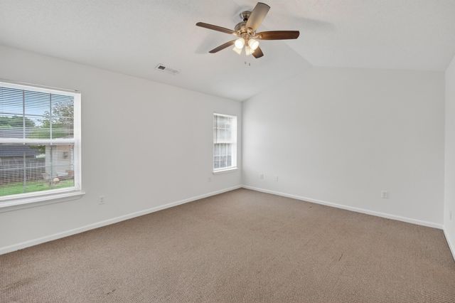 234 W Pheasant Hill Dr, Duncan, SC 29334