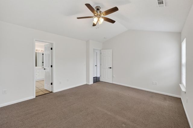 234 W Pheasant Hill Dr, Duncan, SC 29334