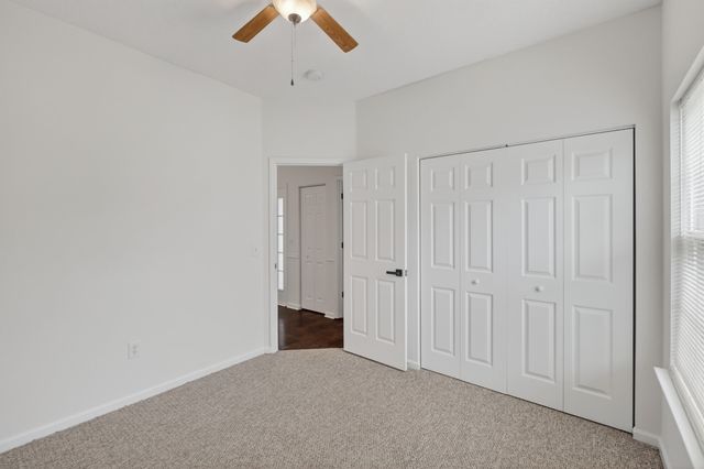 234 W Pheasant Hill Dr, Duncan, SC 29334