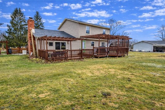 7857 Lester Drive, Leroy, OH 44077