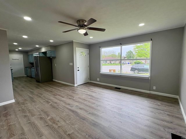 2214 W King Street, Kokomo, IN 46901