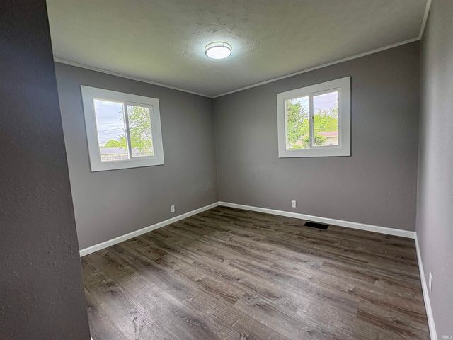 2214 W King Street, Kokomo, IN 46901
