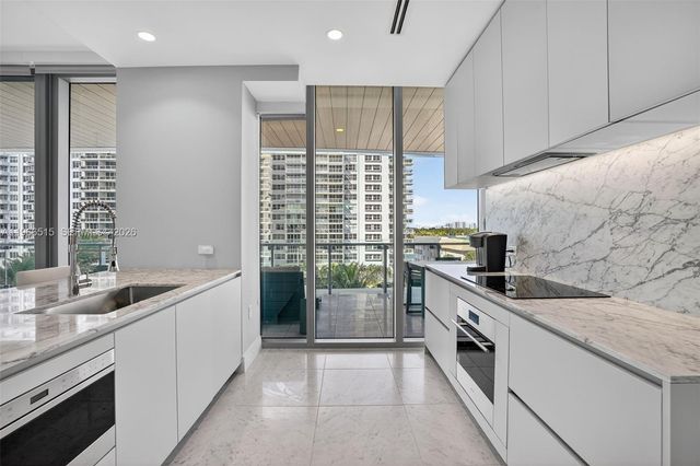 5775 Collins Avenue 506, Miami Beach, FL 33140