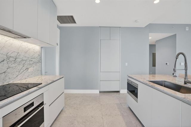 5775 Collins Avenue 506, Miami Beach, FL 33140