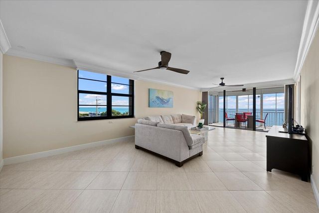 911 Ocean Drive 506, North Palm Beach, FL 33408