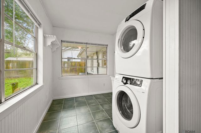 456 Centenary Dr, Baton Rouge, LA 70808