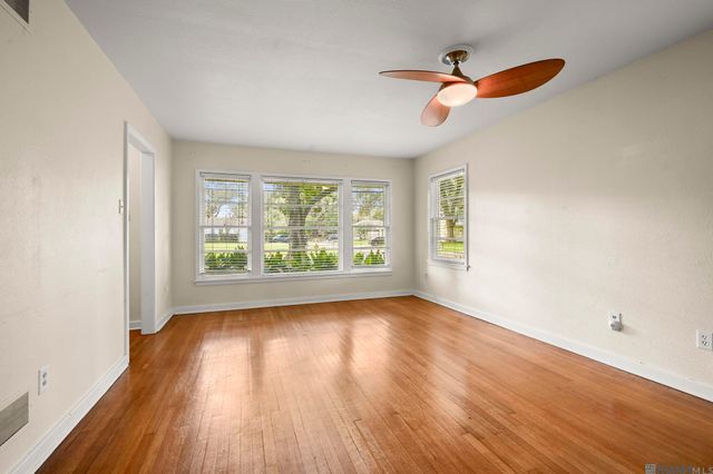 456 Centenary Dr, Baton Rouge, LA 70808