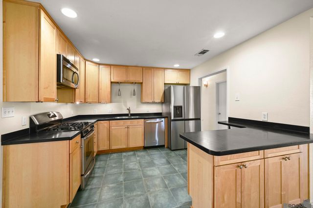 456 Centenary Dr, Baton Rouge, LA 70808