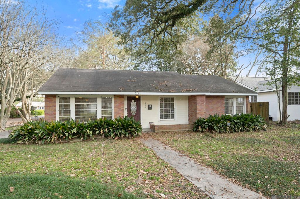 456 Centenary Dr, Baton Rouge, LA 70808