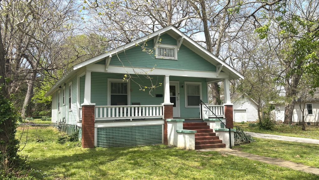 1453 South Jefferson Avenue, Springfield, MO 65807