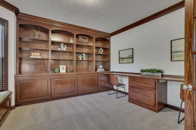 3144 Abbey Knoll Drive, Lewis Center, OH 43035