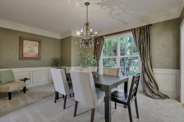 3144 Abbey Knoll Drive, Lewis Center, OH 43035