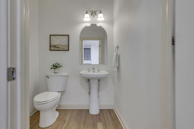 3144 Abbey Knoll Drive, Lewis Center, OH 43035