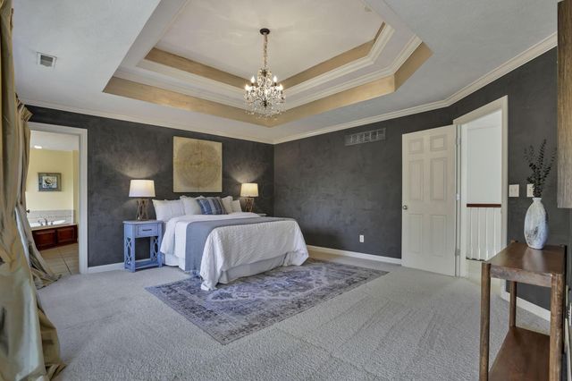 3144 Abbey Knoll Drive, Lewis Center, OH 43035