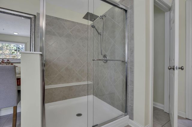 3144 Abbey Knoll Drive, Lewis Center, OH 43035