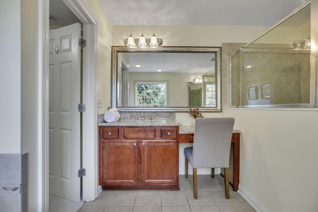 3144 Abbey Knoll Drive, Lewis Center, OH 43035