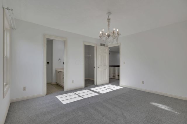 3144 Abbey Knoll Drive, Lewis Center, OH 43035