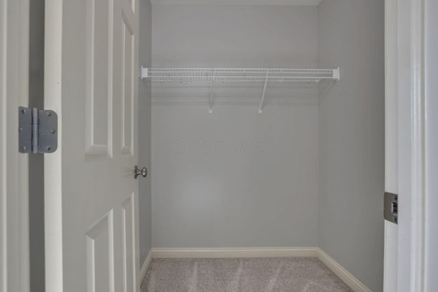 3144 Abbey Knoll Drive, Lewis Center, OH 43035