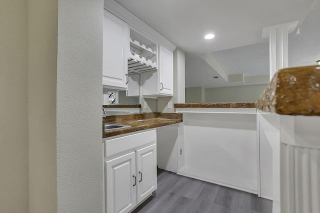 3144 Abbey Knoll Drive, Lewis Center, OH 43035