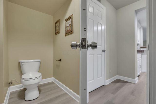 3144 Abbey Knoll Drive, Lewis Center, OH 43035