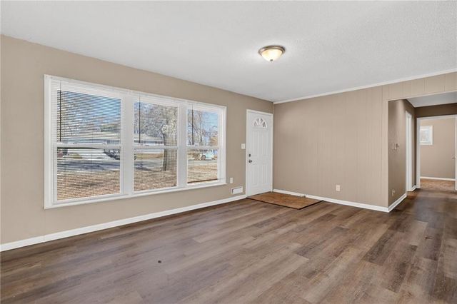 7611 E 107th Street, Kansas City, MO 64134