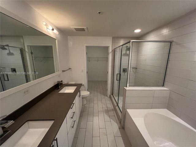 999 SW 1st Ave 2405, Miami, FL 33130