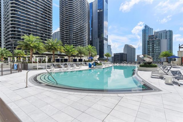 999 SW 1st Ave 2405, Miami, FL 33130