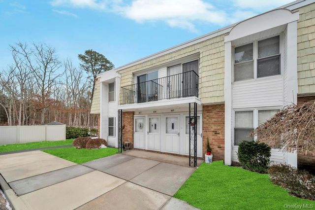 85 Rocky Point Yaphank Road 168, Rocky Point, NY 11778