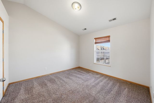 1165 Oak Creek Drive, Pleasant Hill, IA 50327