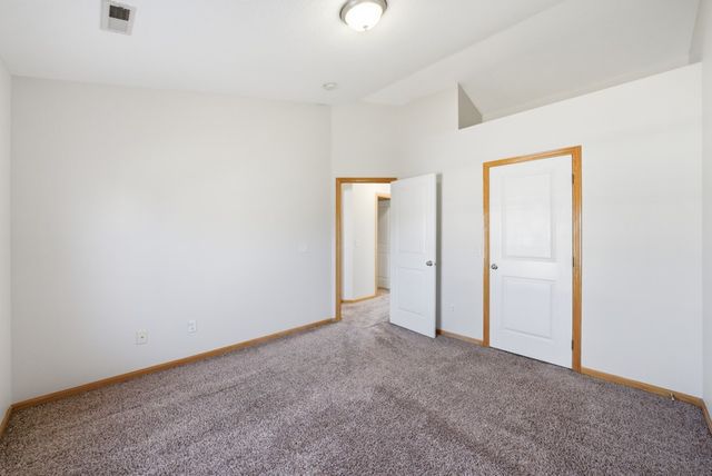 1165 Oak Creek Drive, Pleasant Hill, IA 50327