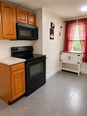 293 Woburn, Reading, MA 01867