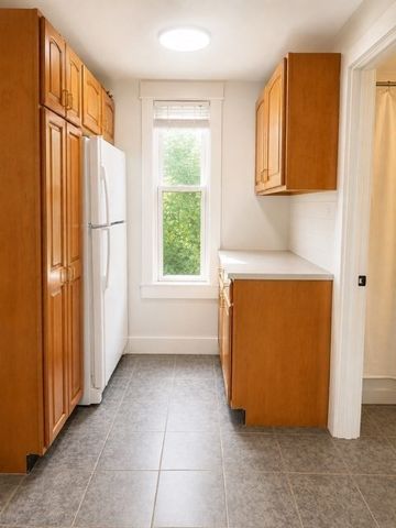 293 Woburn, Reading, MA 01867