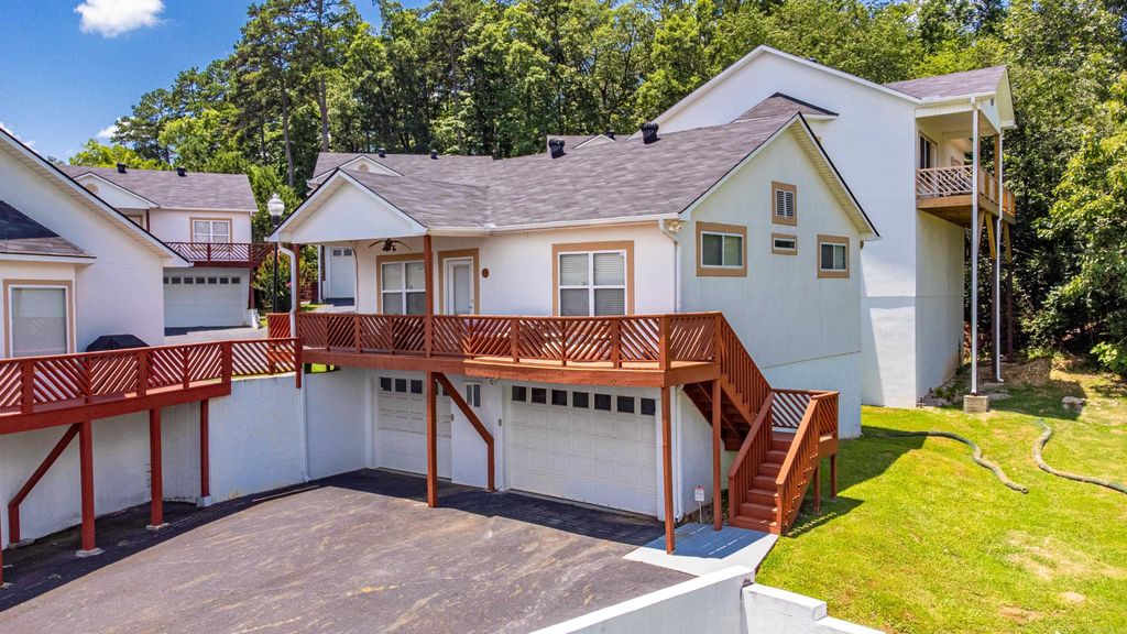 208 Aberina St Apt F, Hot Springs, AR 71913