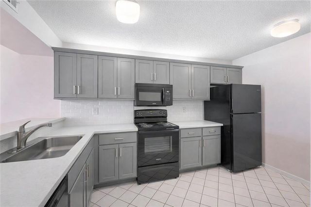6519 Coral Lake Drive 207, Margate, FL 33063